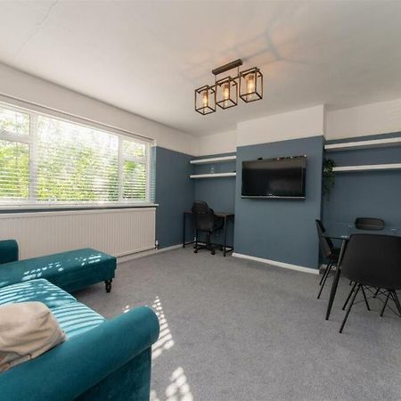 Vibrant & Stylish Mill Hill East Pad Hendon Exterior foto