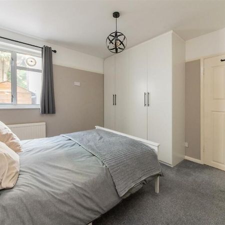 Vibrant & Stylish Mill Hill East Pad Hendon Exterior foto