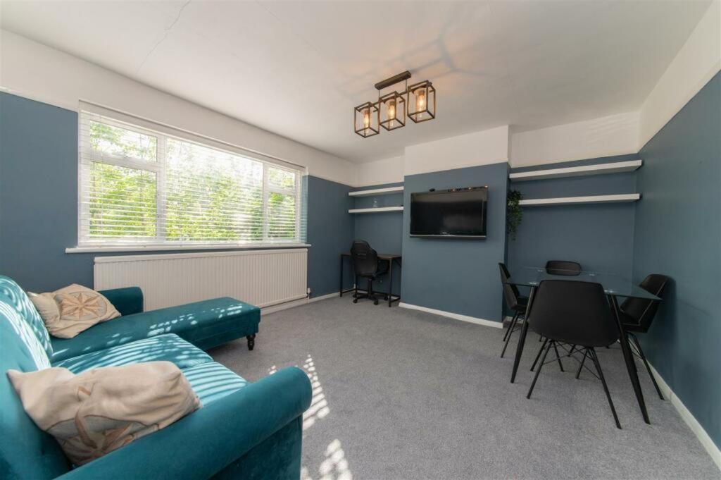 Vibrant & Stylish Mill Hill East Pad Hendon Exterior foto